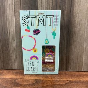 STMT D.I.Y. Trendy Charm Jewelry